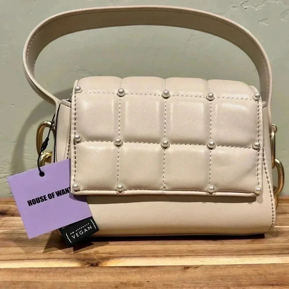 HOUSE OF WANT. WE ARE CHIC CROSS BODY BAG. DESIGNER. WINTER WHITE. NWTS🛍️! - Picture 6 of 15